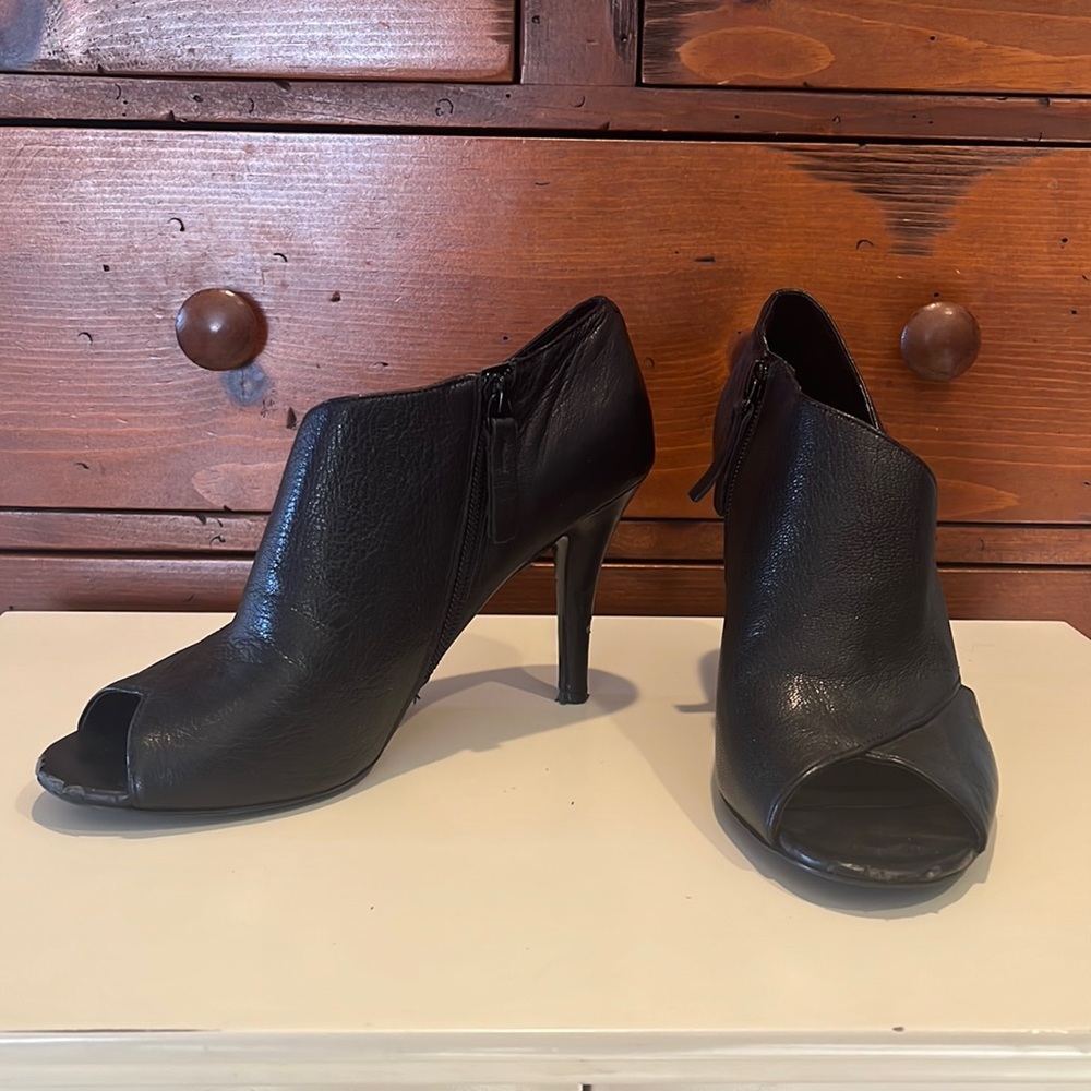 Nine West Open Toe Booties 7.5